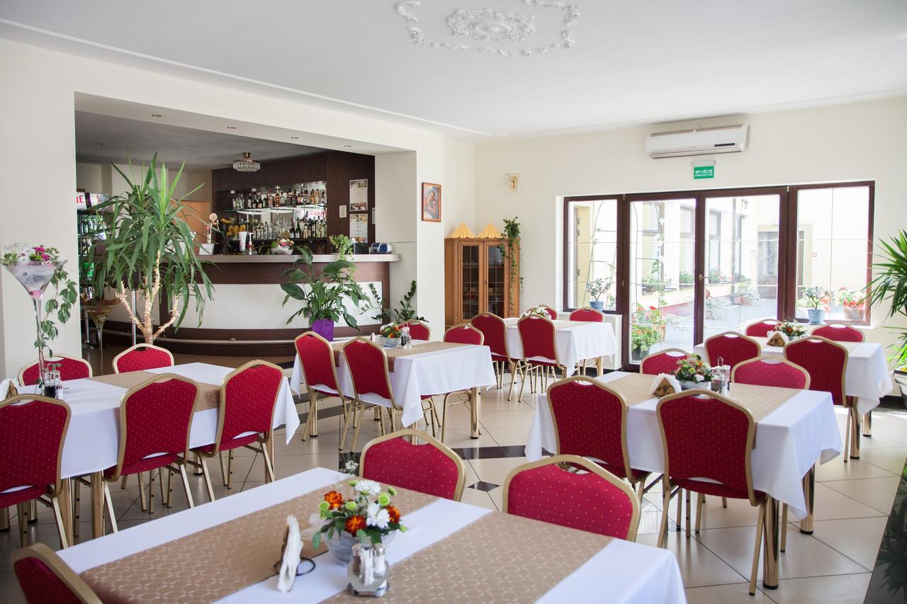 Zacisze Hotel Ulan Eksteriør billede