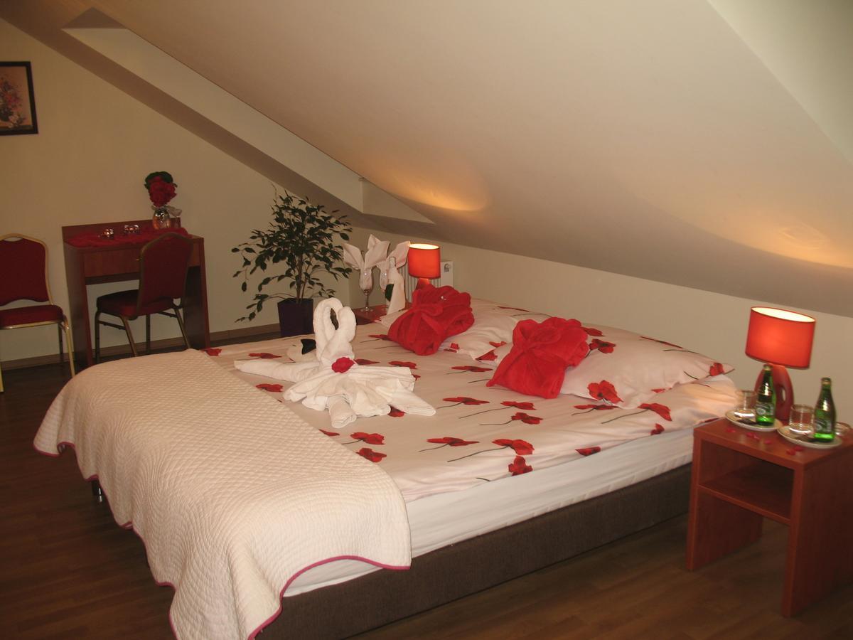 Zacisze Hotel Ulan Værelse billede